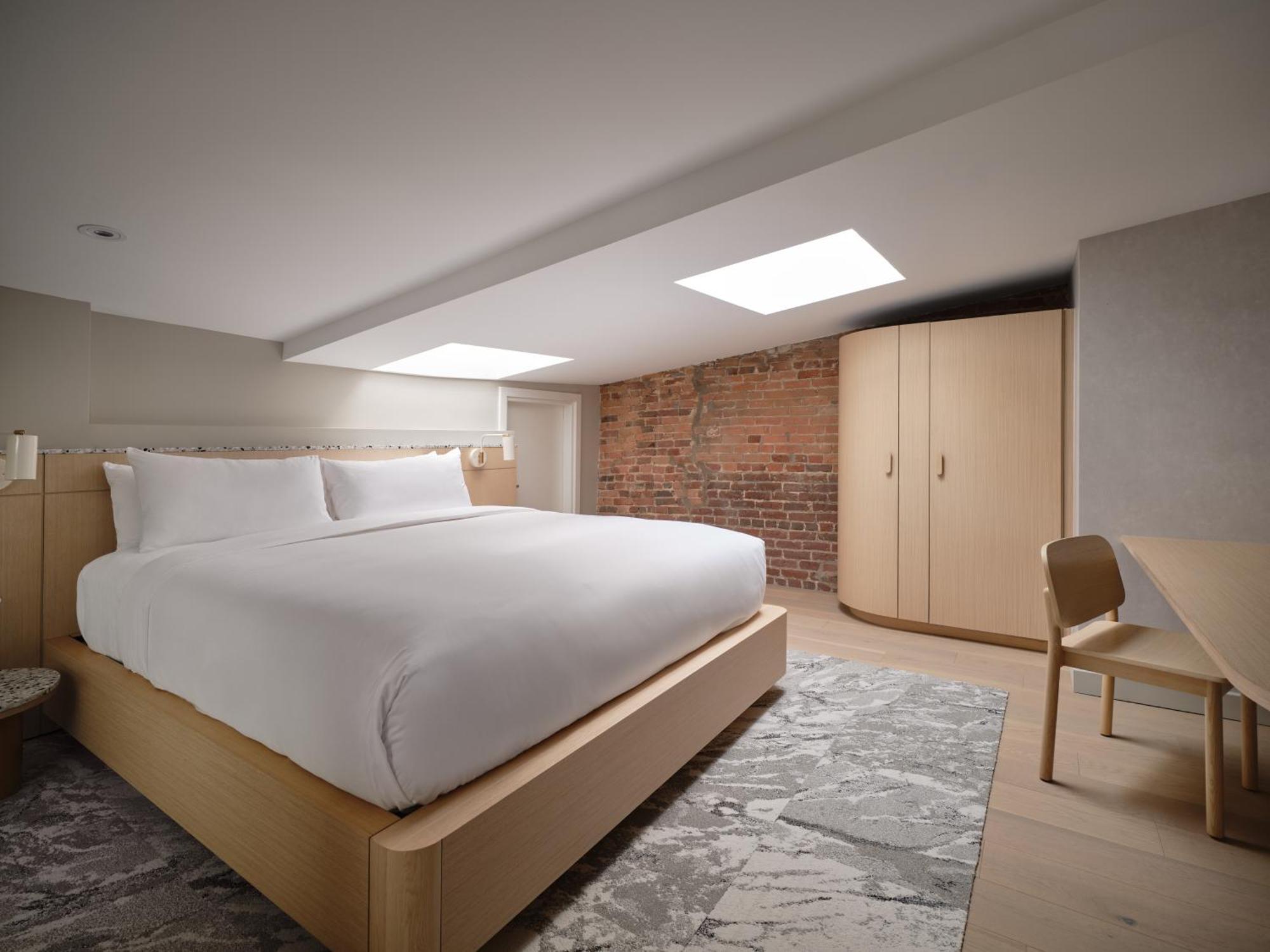 Corner - Luxury Serviced Apartahotel *